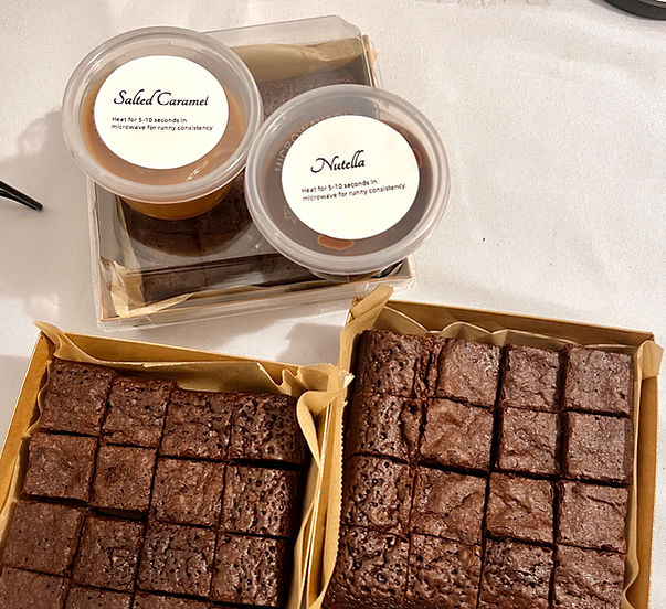 gluten free brownie bites with dips