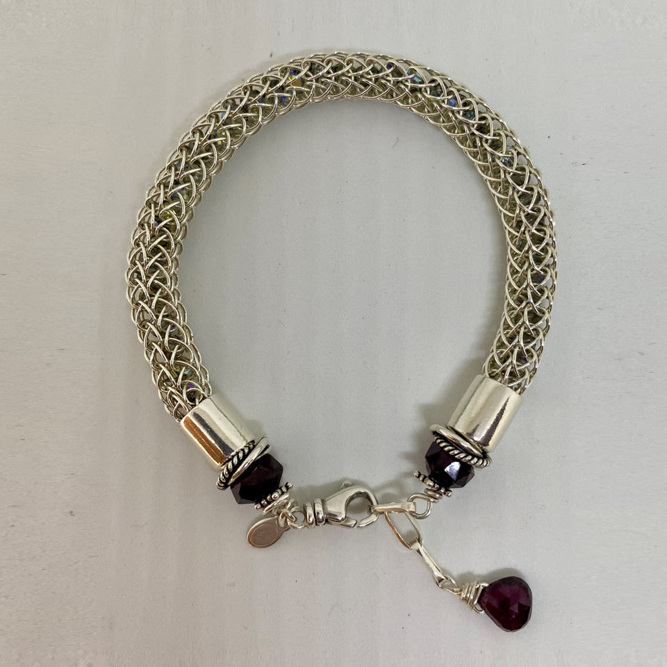 bracelettest1.jpg