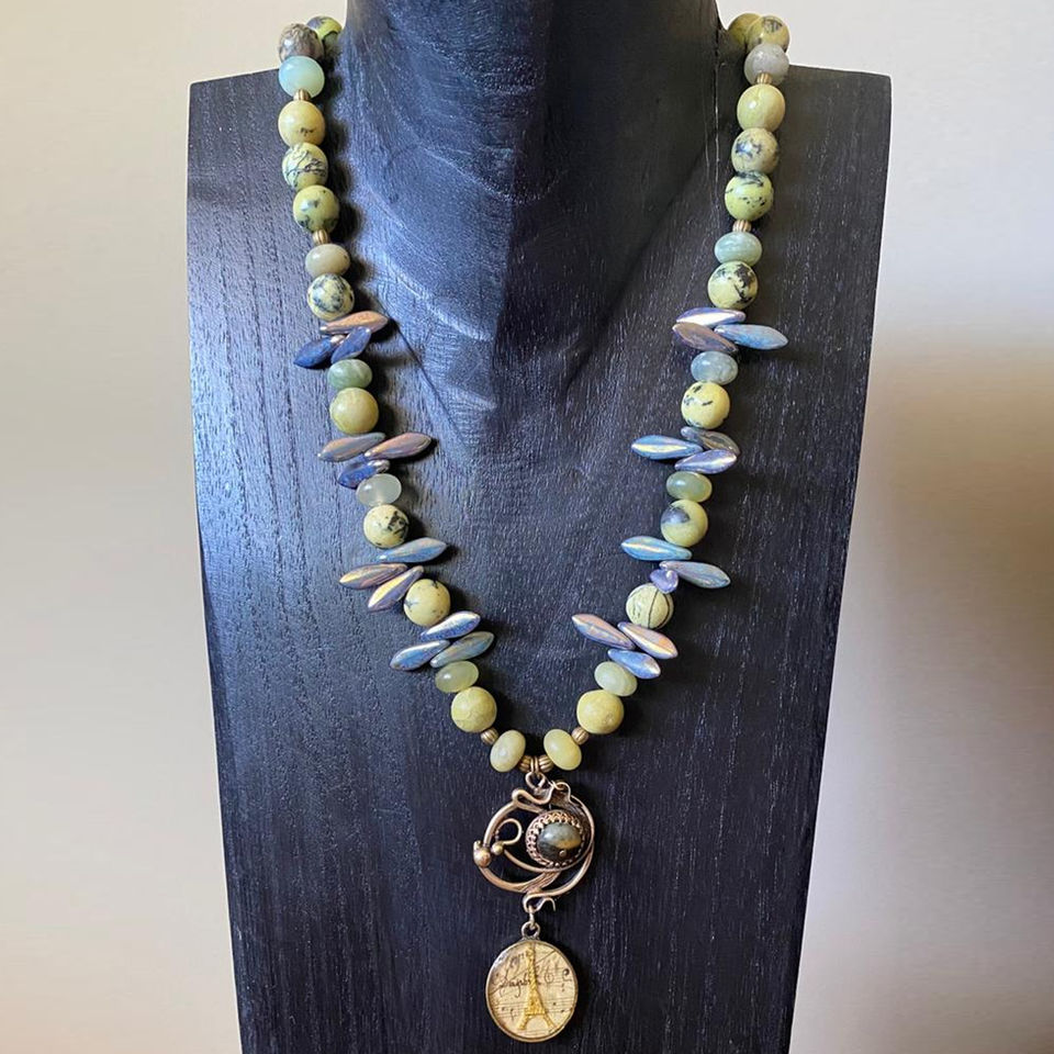 necklacetest2.jpg
