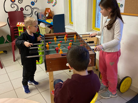 Partie de baby foot endiablée au clae