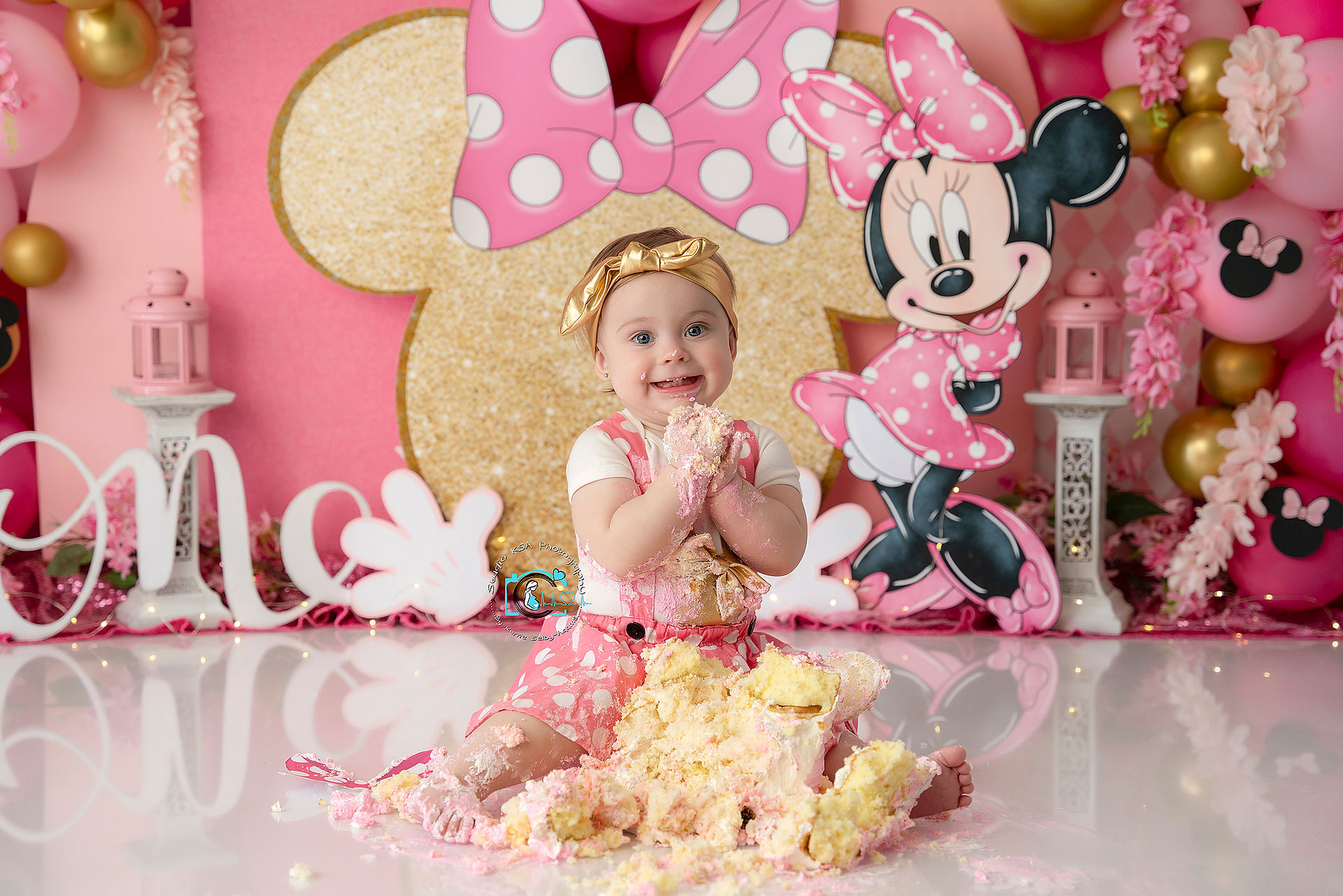 Minnie Mouse Cake Smash