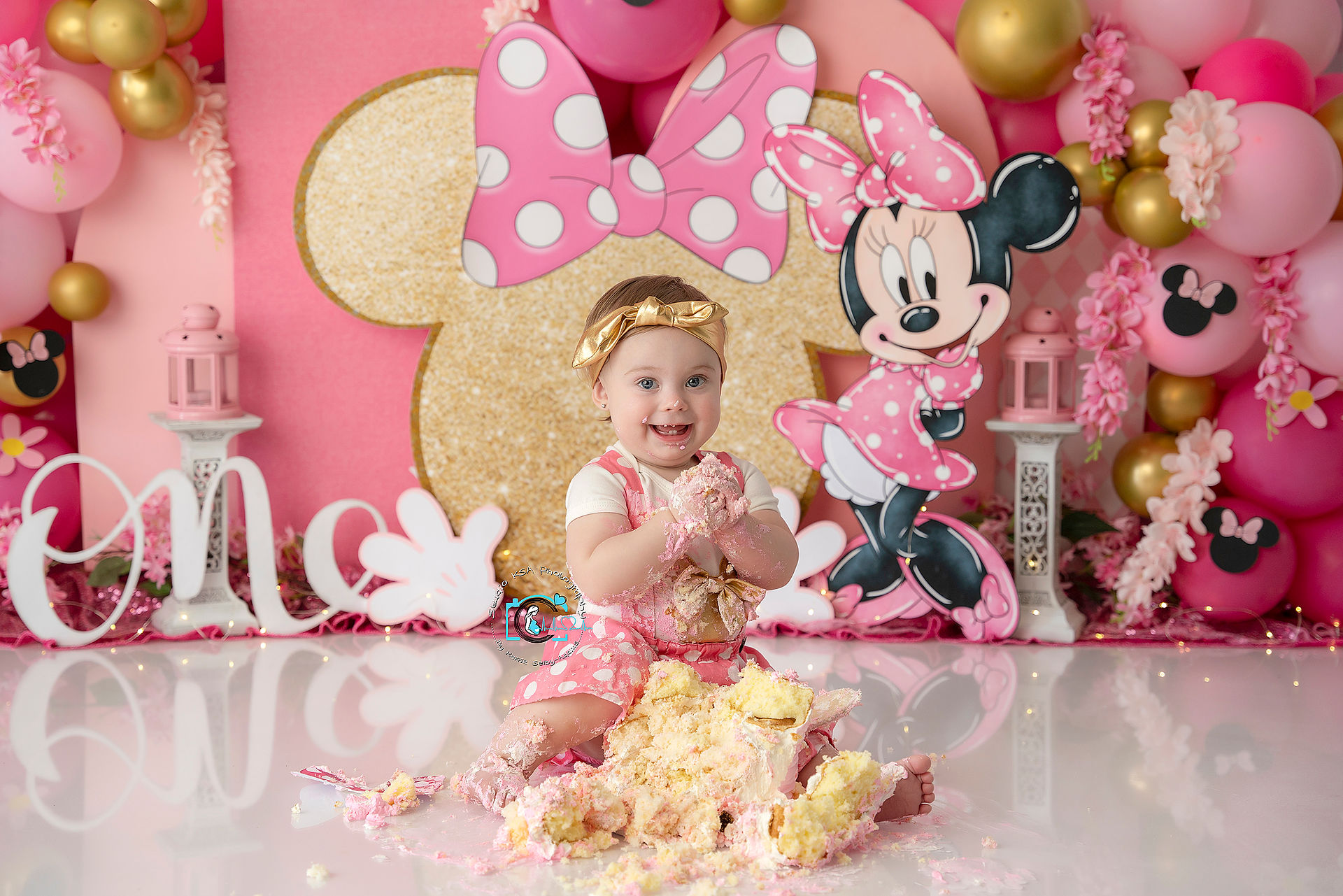Minnie Mouse Cake Smash