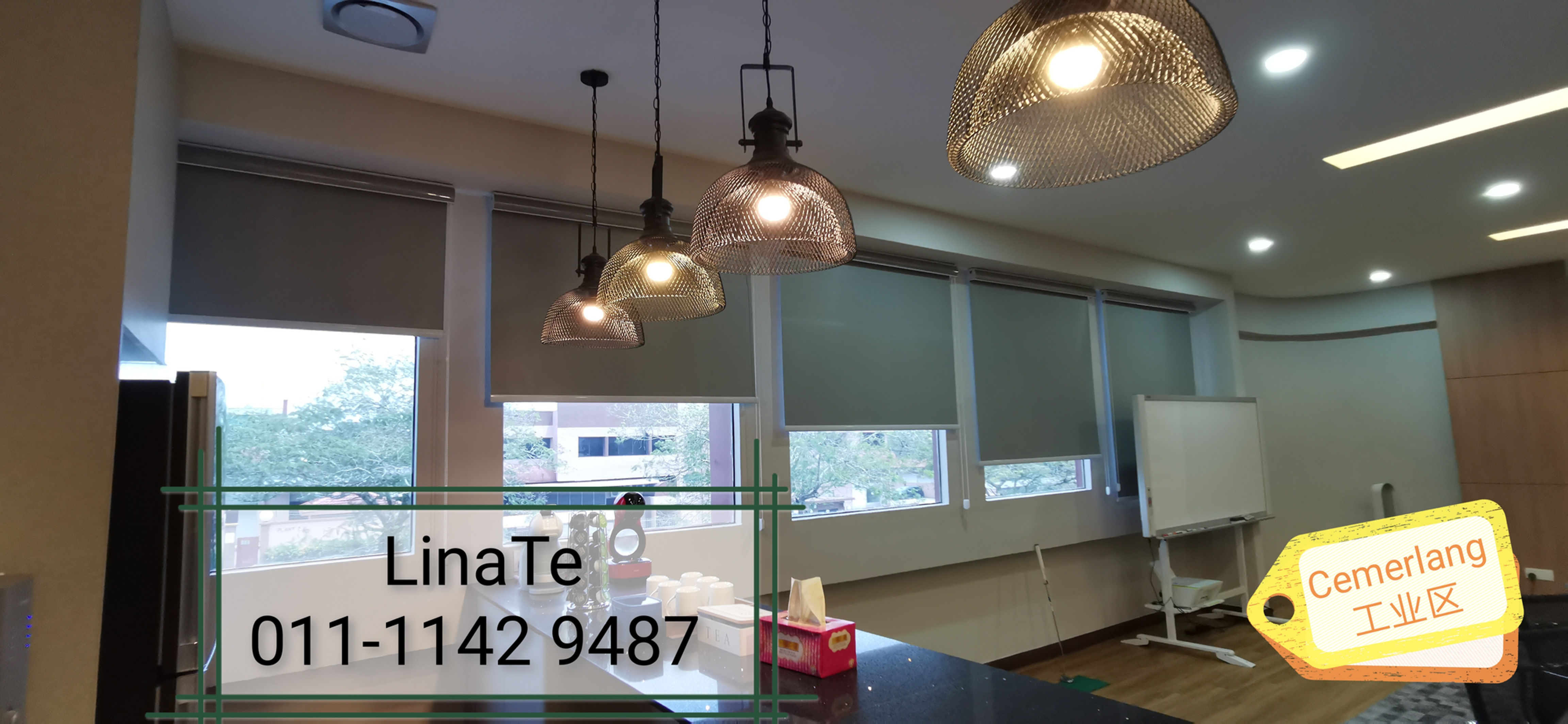 Roller Blind 卷 帘