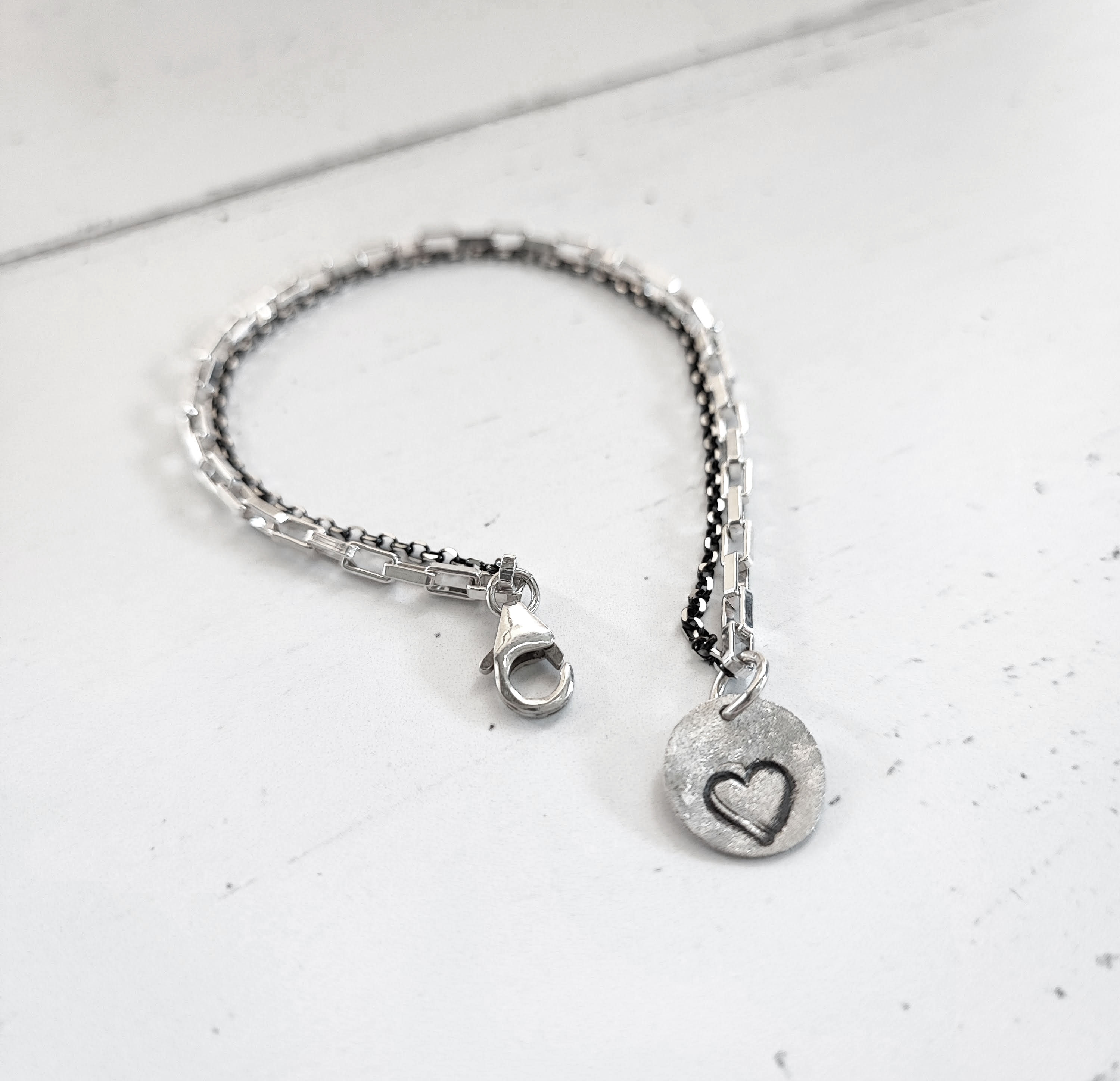 צמיד לב נועה