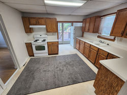 400 2nd Ave Chisholm 014