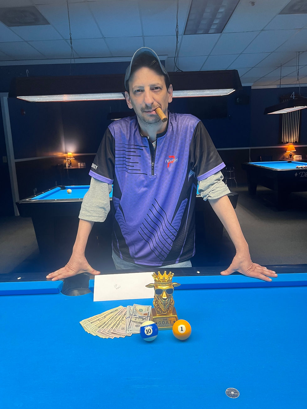 1st Place Cigar Man