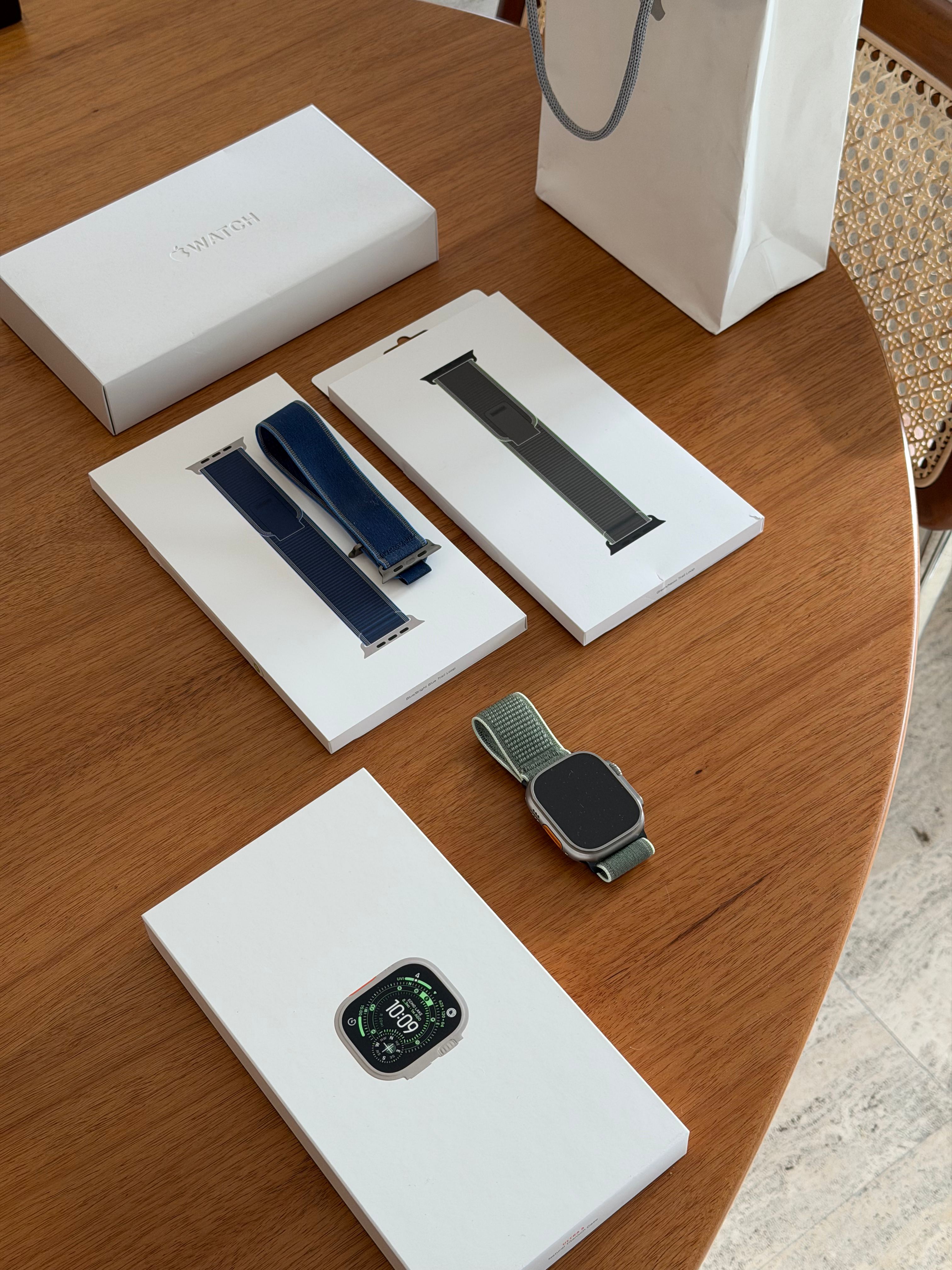 Apple Watch Ultra 3 (49mm + Pulseiras)