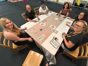 Friends playing Yessah Bingo