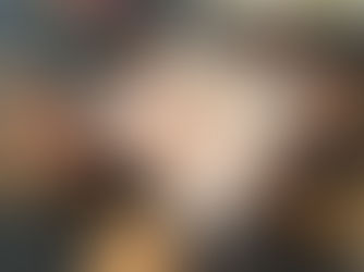 Friends playing Yessah Bingo