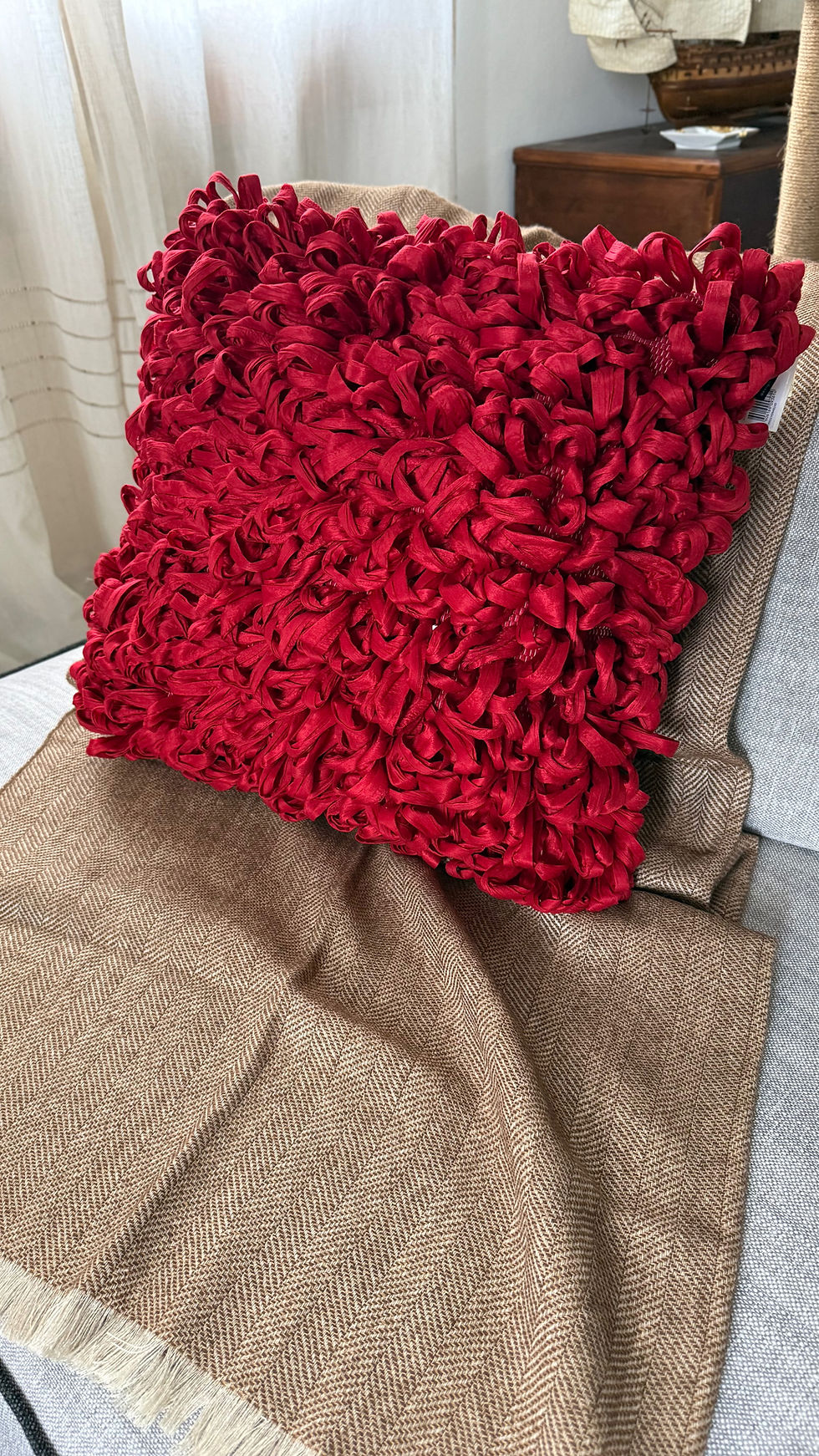 Thumbnail: VIANATECE - CUSCINO TARTUFO - RED