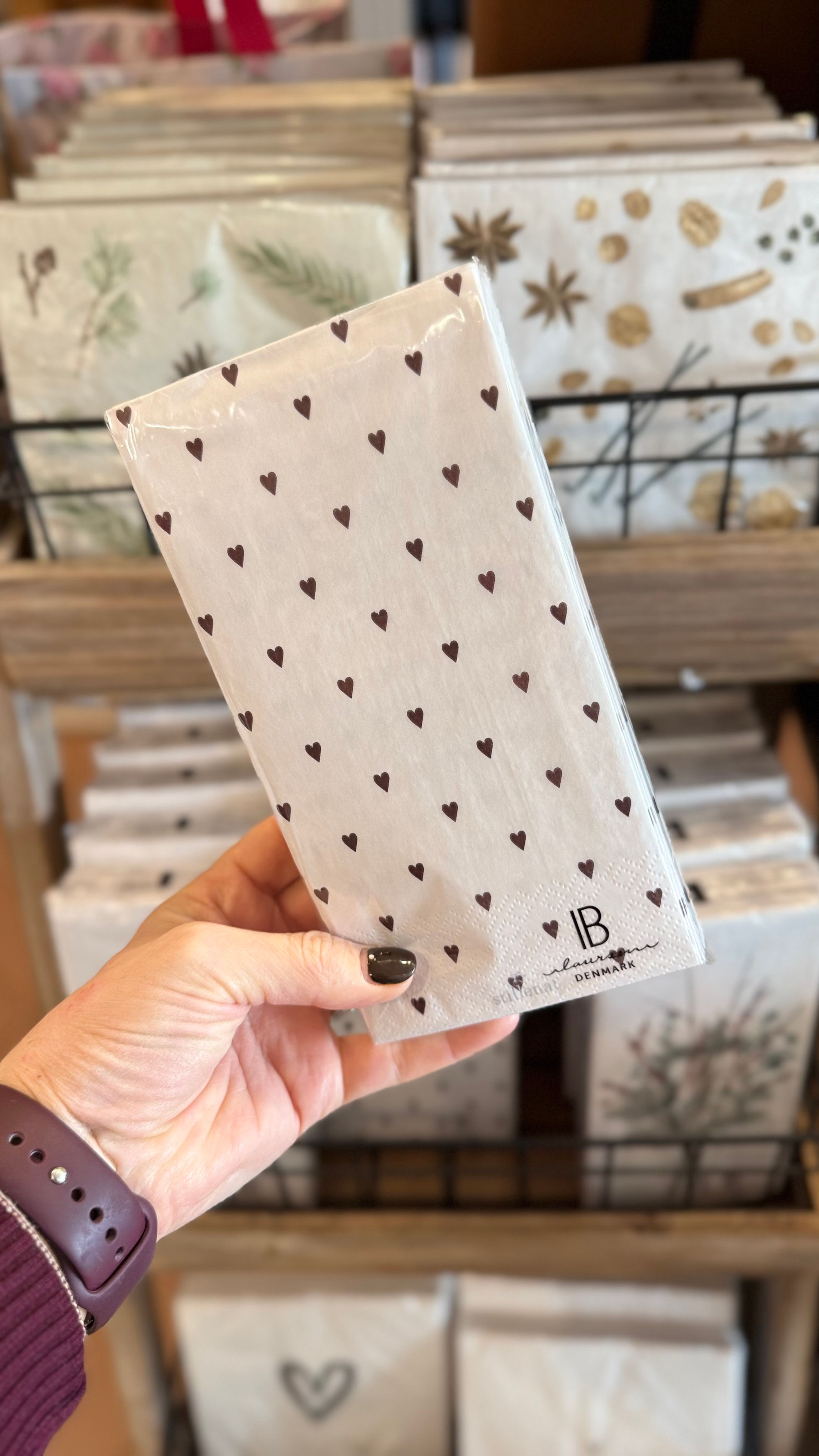 IB LAURSEN - TOVAGLIOLI DI CARTA - CUORICINI MARRONI