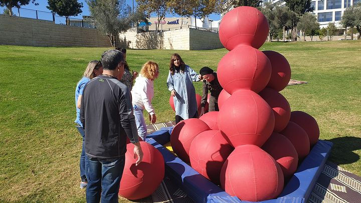 תמונות מפעילות