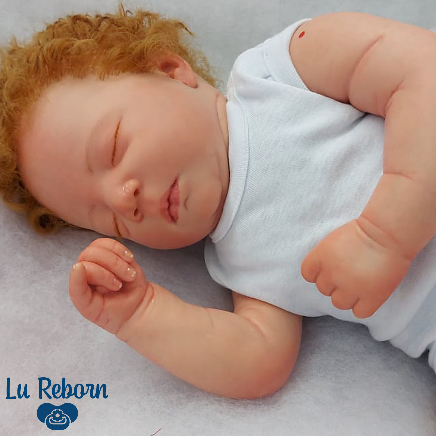 Johanna Menino - Cabelos Loiros - Corpo de Tecido