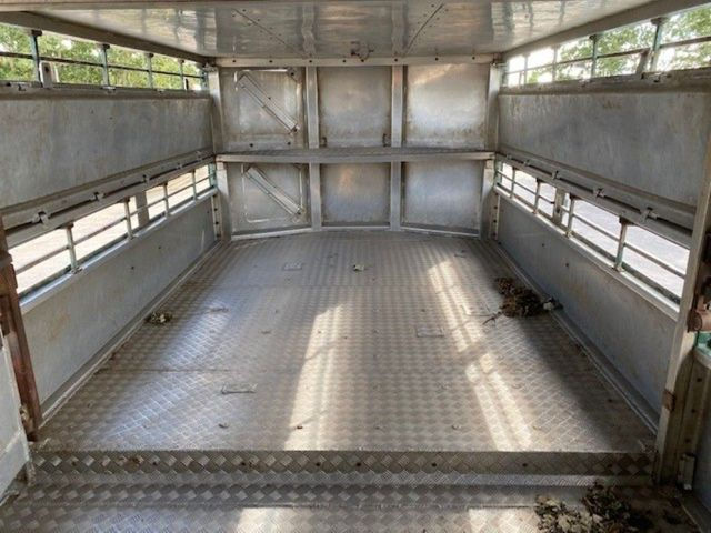 Thumbnail: 1999 Parkhouse Houghton Livestock