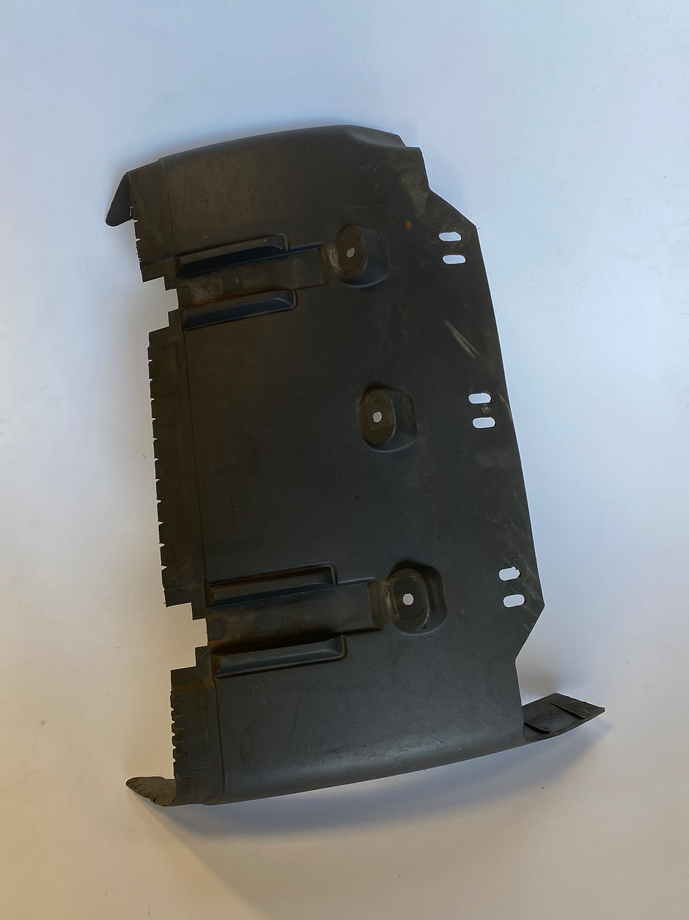 Used Genuine Scania Mudguard Short top panel 1368649 S4S402B