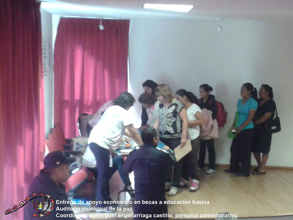 Entrega de apoyo a Educación Basica