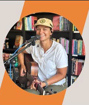 LIVE MUSIC- Marley De Freitas 