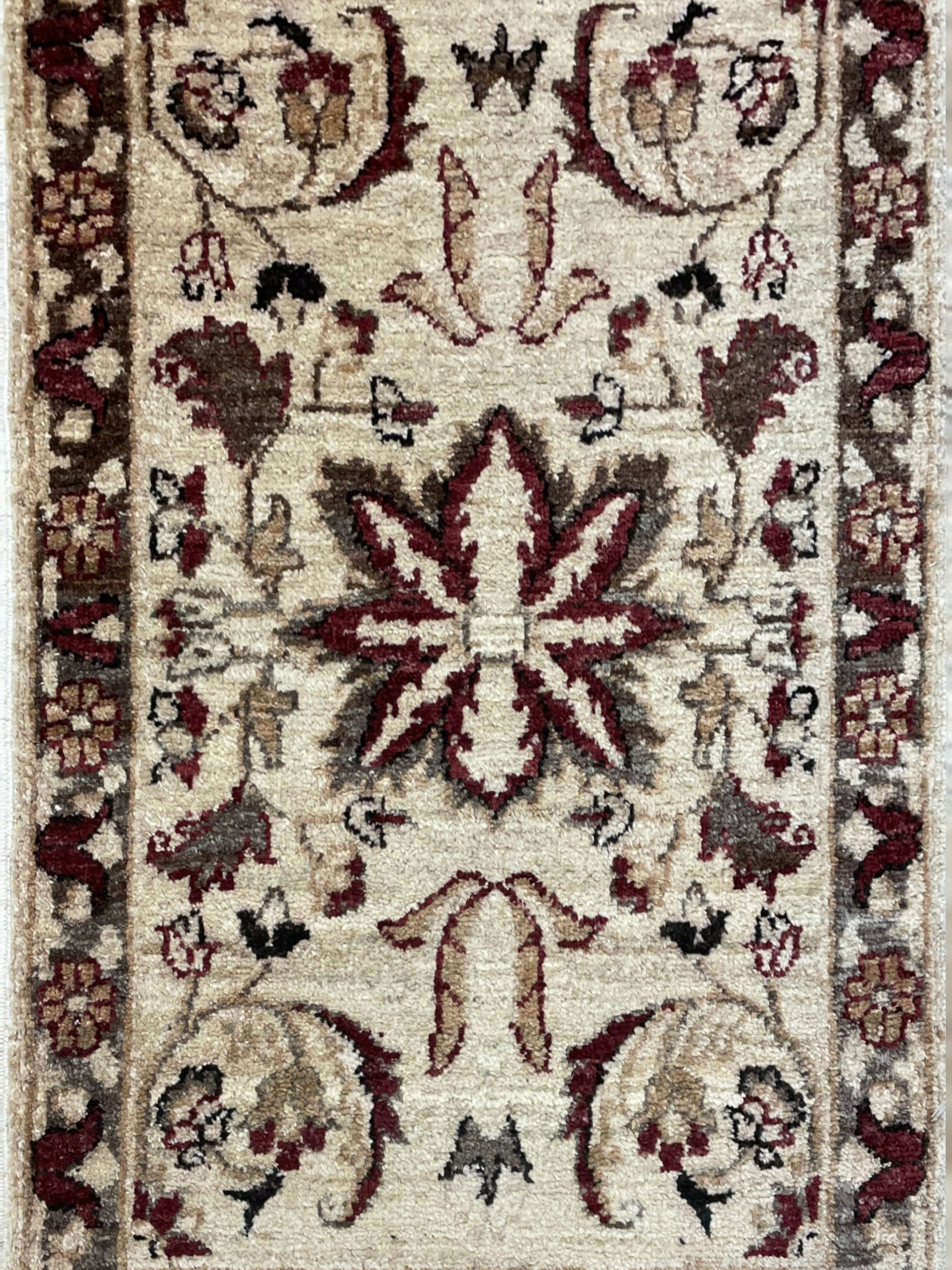 9330 Wool, New, Pakistan Rug