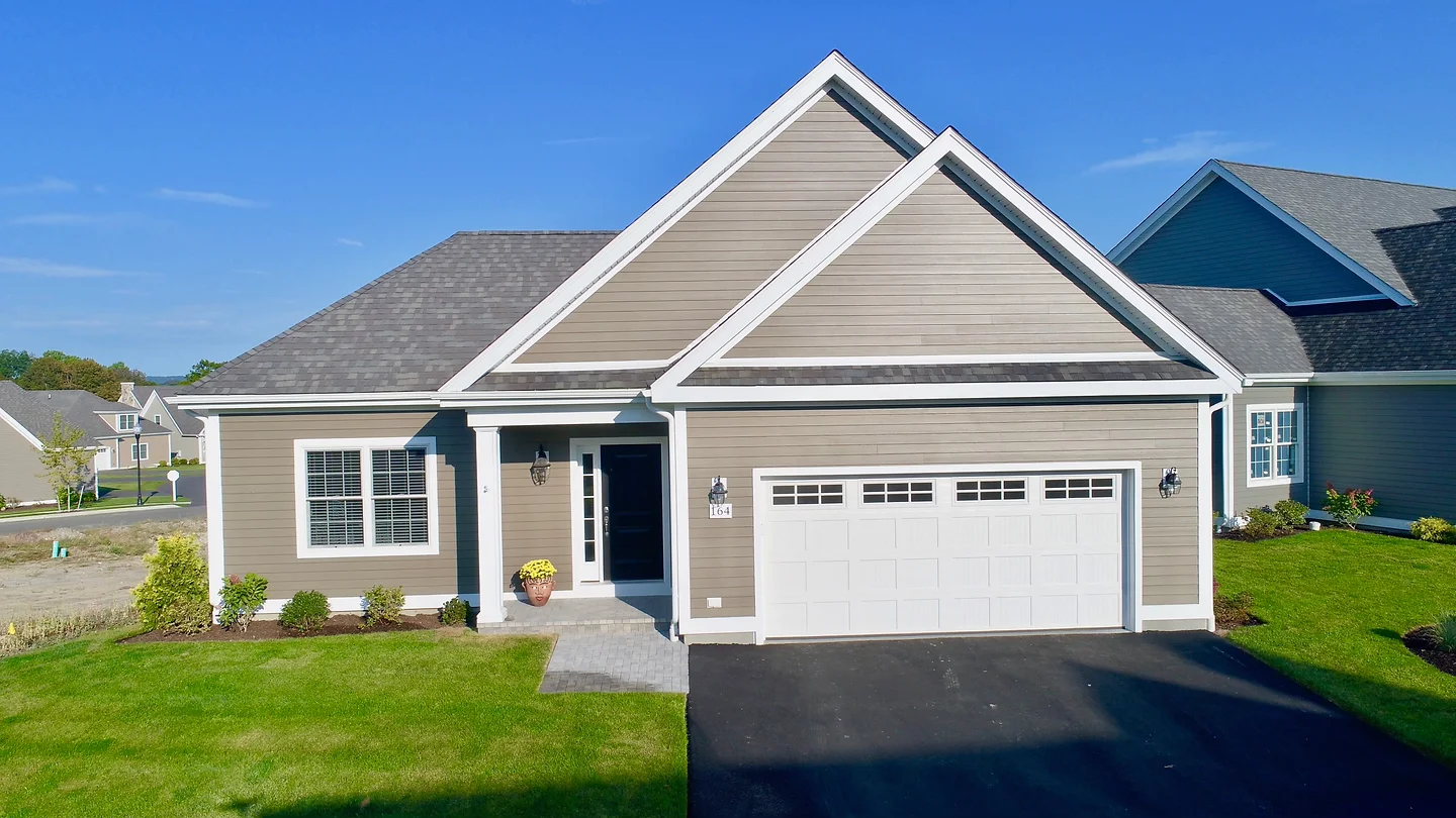 Fieldstone Village, Orange, CT
