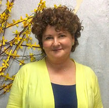 Isabella Kuzniak, counselor for childen, families, couples, and individuals in southeast Michigan