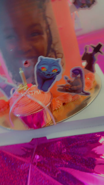 Thumbnail: Blow Out Cake