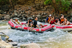 שייט על סירות רפטינג
