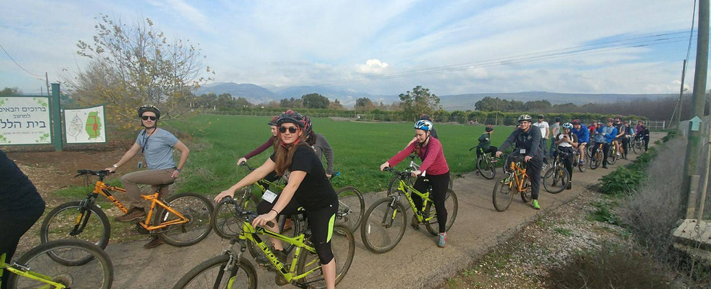 טיולים בשטח