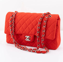 Chanel - Sac Timeless en jersey rouge 