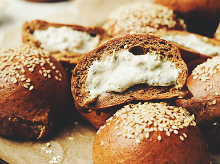 pumpernickelbagelbombs_hotforfood_filter