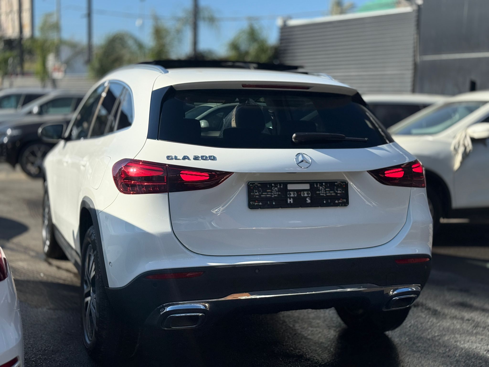 תמונות רכב מרצדס GLA 200