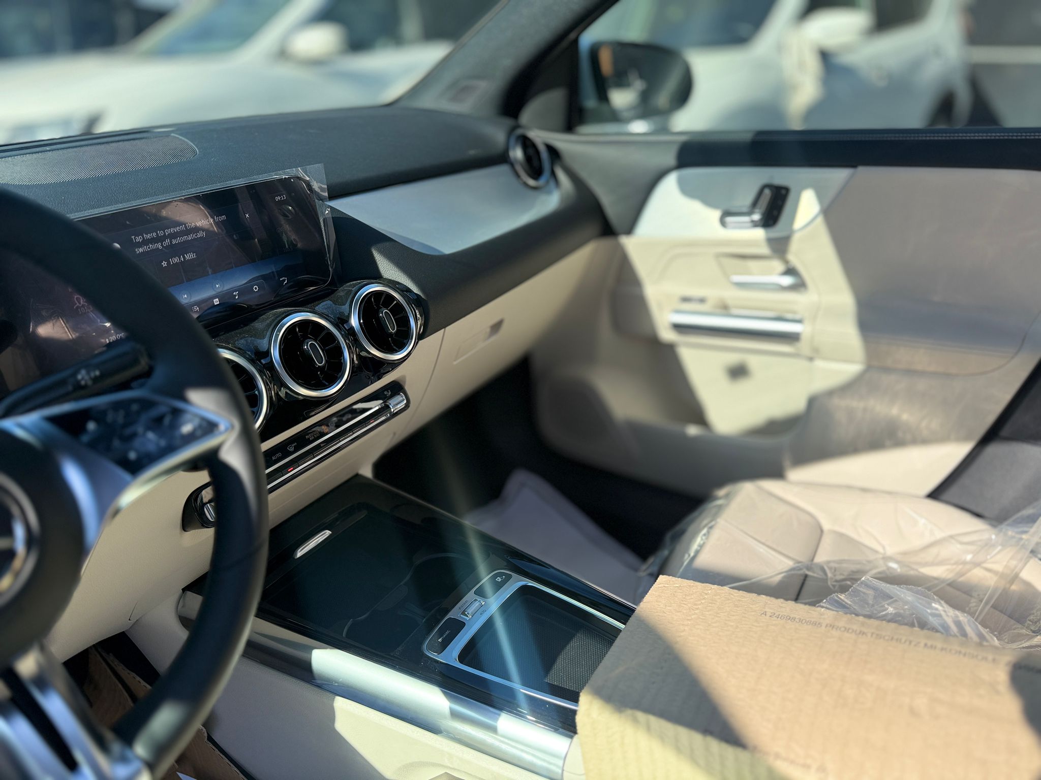 תמונות רכב מרצדס GLA 200