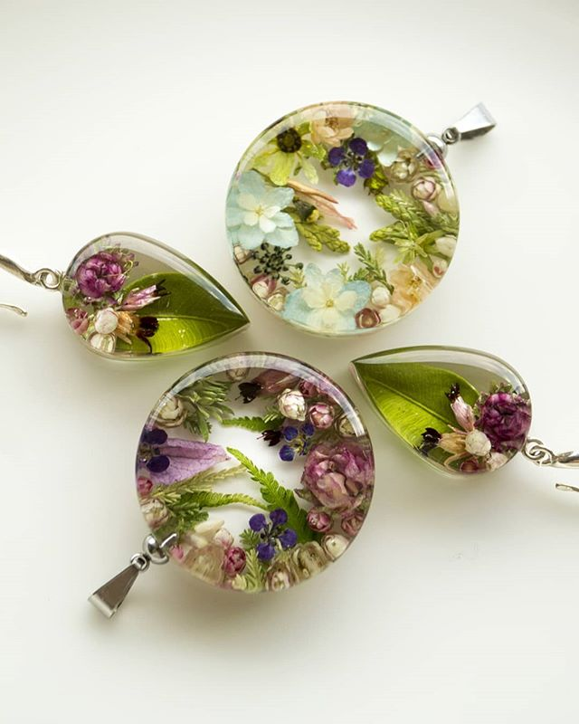 resin craft ideas pendant