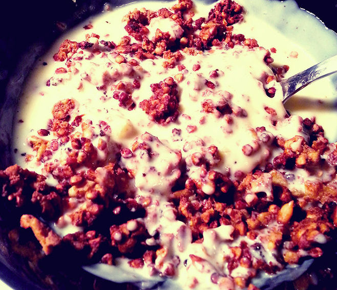 גרנולה מכוסמת וקינמון