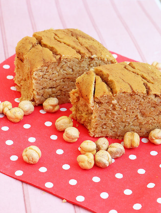 עוגת חומוס וקלמנטינות