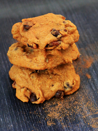 עוגיות בטטה עם שוקולד צ׳יפס