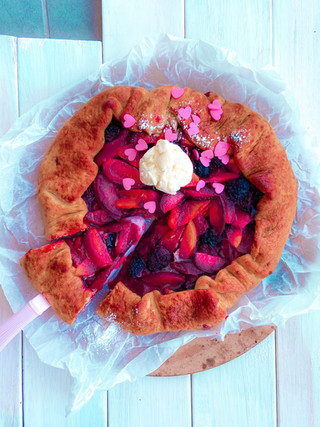 קרוסטטה שזיפים מקמח שקדים להכנה מהירה