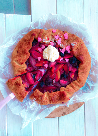 קרוסטטה שזיפים מקמח שקדים להכנה מהירה