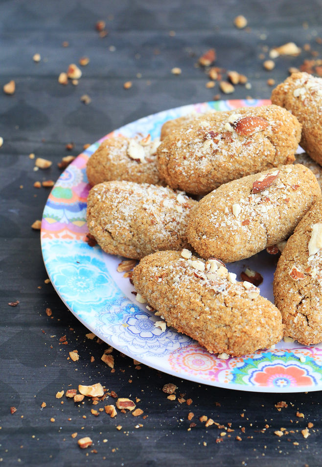 עוגיות שקדים יווניות Ergolavi