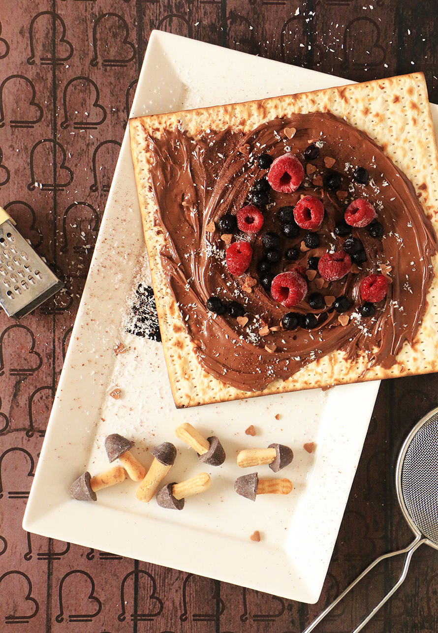 מצה עם שוקולד ביתי