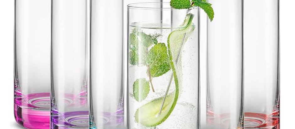 Shake Things Up: Fun and Colorful Glassware for Cocktails