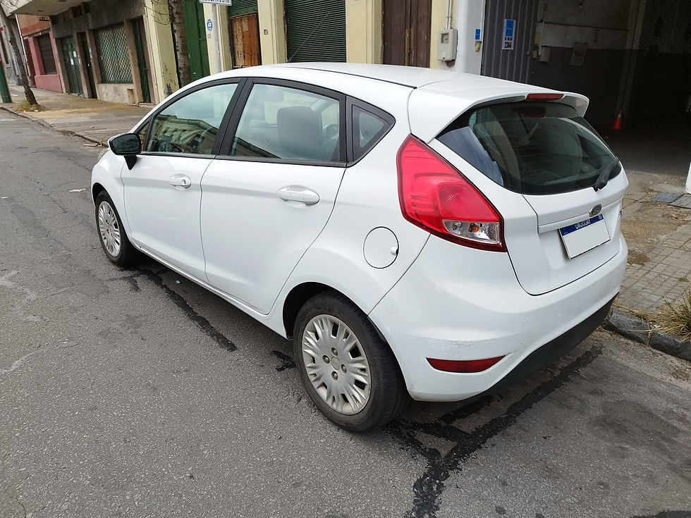 Miniatura: FORD FIESTA FULL 2015