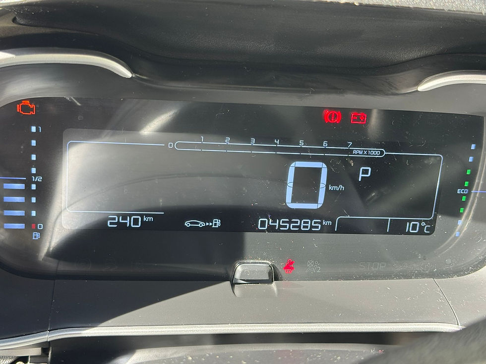 Miniatura: CITROEN C4 CACTUS 2022