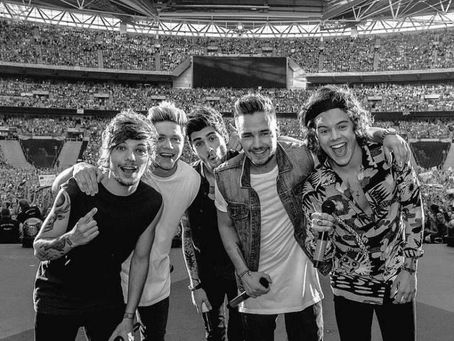 GLI ONE DIRECTION 10 ANNI DOPO: perchè si parla ancora di una band