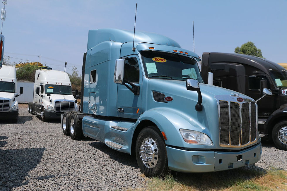 Trailer Peterbilt 2016 en venta en Querétaro