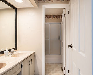 2. Master Bathroom Before.jpg