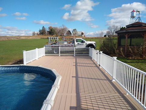 LargePoolDeck5.jpg