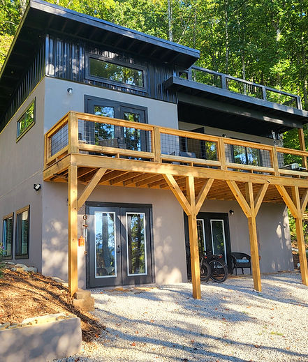 Wade house side view.jpg