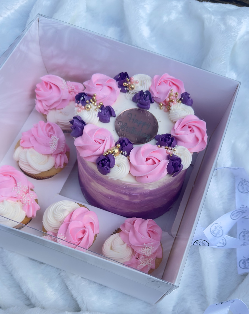Thumbnail: To Go Cake box