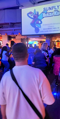 Image of guests on dancefloor at The Hideout Big Social