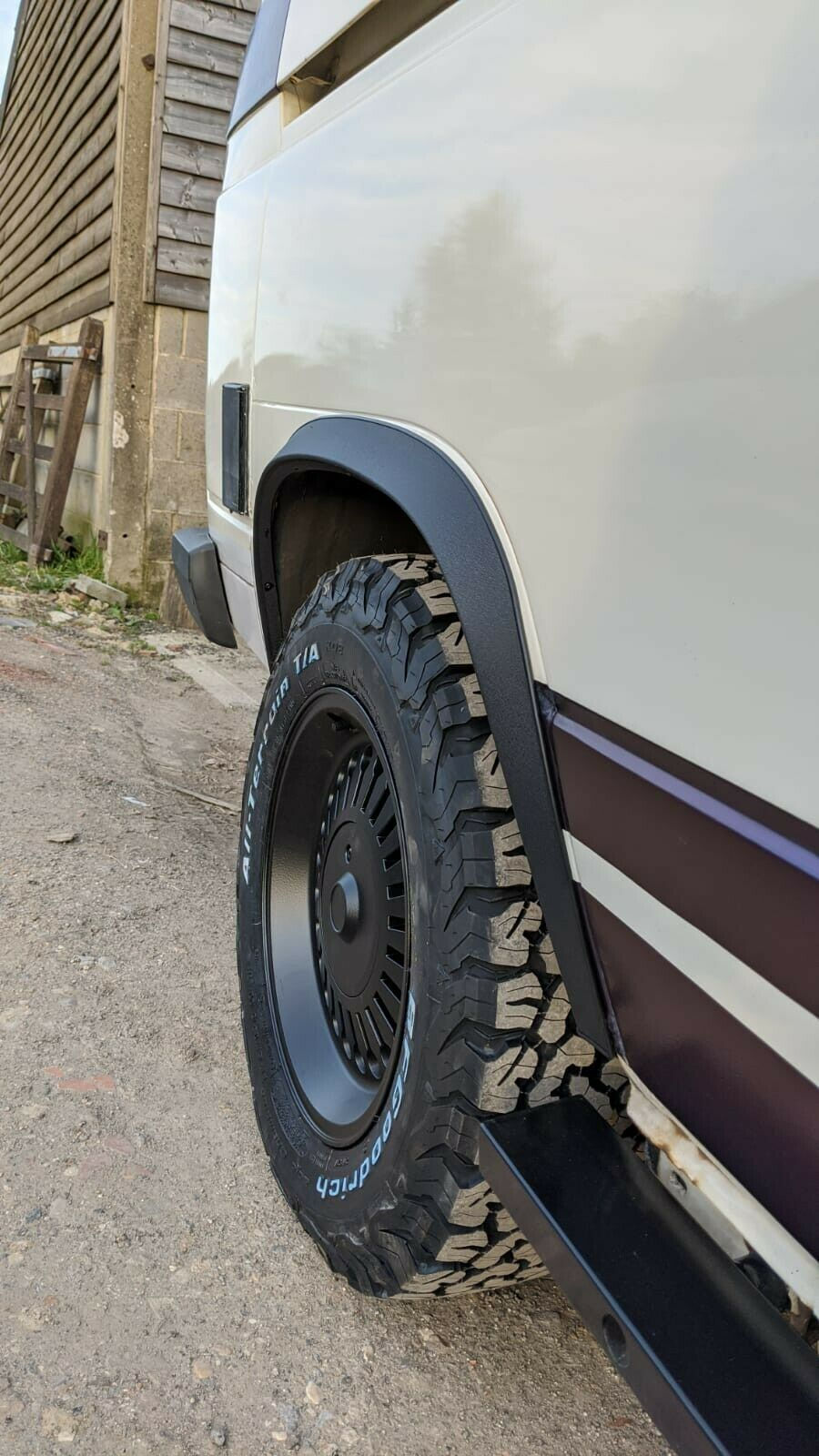 Thumbnail: VW T25 Vanagon T3 SHC Black Wheel Arch Wide Fender Over Fender Kit & Fixings!